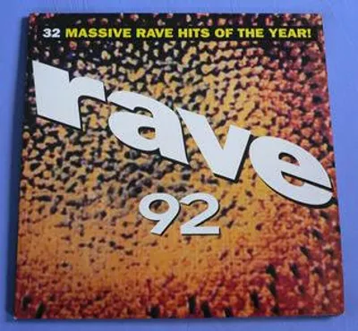 Immagine prodotto di Rave 92 - 32 grandi successi rave dell'anno