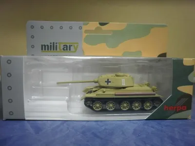 Produktbild von Herpa Minitanks Kampfpanzer T-34/85 \"Schlacht um Ostpreußen 745673