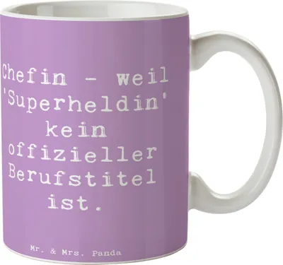 Produktbild von Mr. & Mrs. Panda Tasse Spruch Chefin Superheldin - Lavendeltraum - Geschenk, Kaffeetasse, Anerkennung für, mit, Geschenke Herz, Berufsgestaltung, Kaffeebecher, Dankeschön