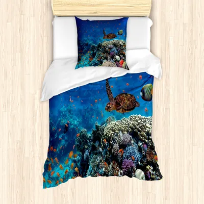 Produktbild von ABAKUHAUS Fisch Mantele, Tropical Turtle Wasser, Milbensicher Allergiker geeignet mit Kissenbezügen, 135 cm x 200 cm - 80 x 80 cm, Mehrfarbig