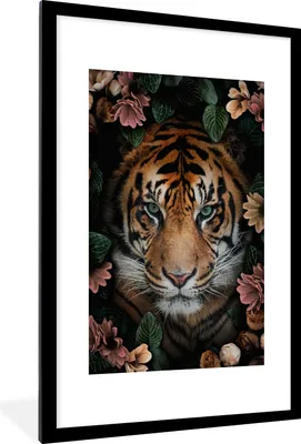 Produktbild von MuchoWow® MuchoWow® Gerahmtes Poster Tiger - Blumen - Blätter 60x90 cm - Poster mit zchwarzem Bilderrahmen - Dekoration - Wandposter Wohnzimmer - Hochwertig