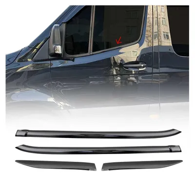 Imagen del producto de OMAC: Moldura decorativa/protectora para puerta, cristal de ventana o marco de ventana, modelo 4745141B, para instalación o reemplazo de ventanas en vehículos Mercedes Sprinter, fabricado en acero inoxidable