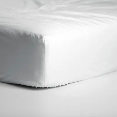 Produktbild von Cinderella Weekend - Spannbettlaken (bis 25 cm) - Baumwolle - 200x200 cm - White