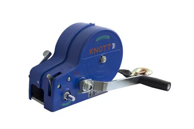 Obrázok produktu pre 1150 kg navijak Knott s remeňom, modré puzdro