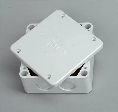 Produktbild von Kopp Aufputz Abzweigdose IP54 IP65 Feuchtraum Set winddicht Verteilerdose 100x100x50mm IP54