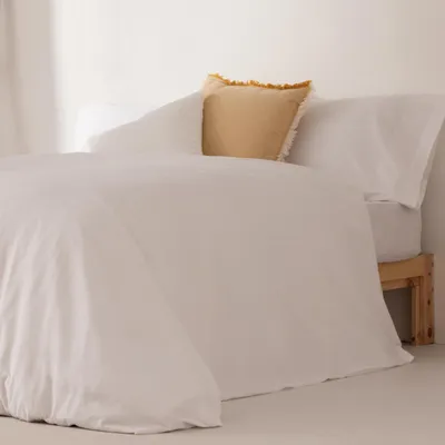 Zdjęcie produktu dla Komplet pościeli GAMUSI, 180, jednolity kolor, 100% bawełna, składa się z: poszewki na kołdrę o wymiarach 260 x 240 cm i 2 poszewek na poduszki