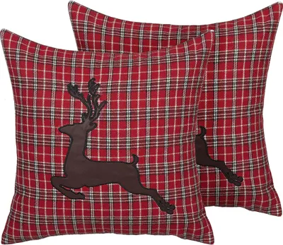 Produktbild von BELIANI Dekokissen 2er Set Rot/Schwarz Polsterbezug 45 x 45 cm Rentier-Motiv Kariert Wohnzimmer Salon Schlafzimmer Modern