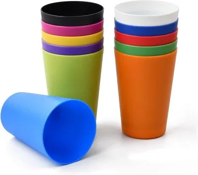 Obrázek produktu pro Barevné plastové kelímky 260 ml, nerozbitné, opakovaně použitelné, pro děti, na kempování