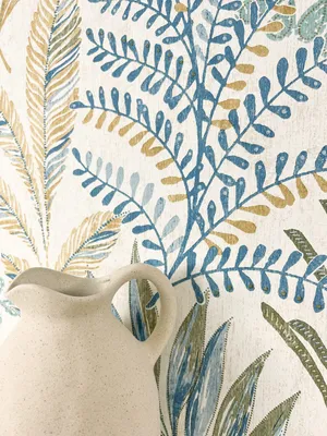 Produktbild von NEWROOM Tapete Zoelle Blue Blau Vliestapete - Modern Dschungel Palmenblätter Germany