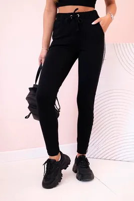 Produktbild von Damen Jogginghose mit Streifen und Bindeband in der Taille, schwarz