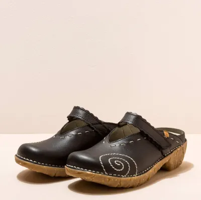 Produktbild von El naturalista Holzshuhe NG96 NATURAL GRAIN BLACK / YGGDRASIL Farbe Black