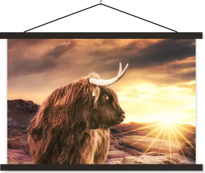Produktbild von MuchoWow® Textilposter Schottisches Hochlandrind - Sonne - Horizont - Kuh - Tiere 120x80 cm mit schwarzem Rahmen - Wanddeko