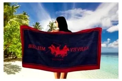 Produktbild von Harvey Miller Polo Club Strandtuch mit Sportbeutel, 140 x 70 cm