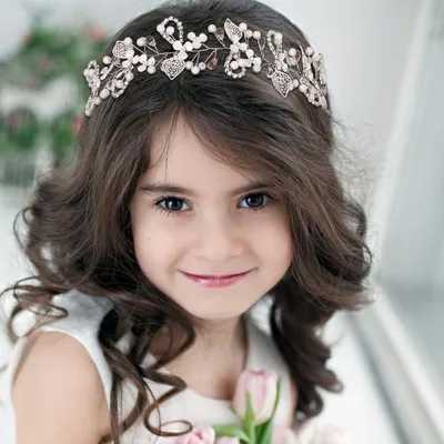 Imagen del producto de Accesorios para el cabello con cristales, ideales para bodas y comuniones