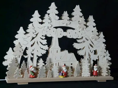 Produktbild von Schwibbogen mit Weihnachtsmännern und Beleuchtung BxHxT 70x43x7cm NEU
