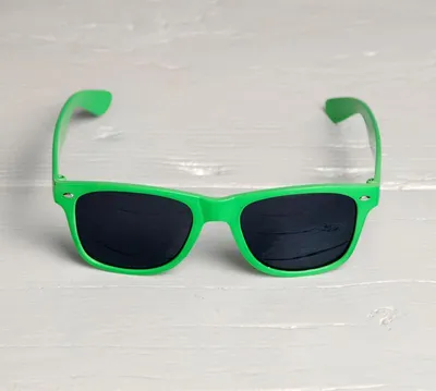 Produktbild von Freak Scene Sonnenbrille - M - grün 02