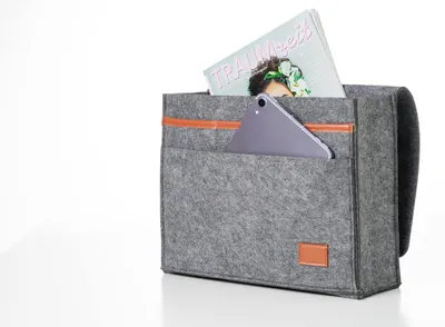Produktbild von hausleben Bettasche (Dunkelgrau) | Sofa und Bett Organizer aus dickem Filz | Anti-Rutsch Aufbewahrungstasche | Nachttisch Tasche | Hängeaufbewahrung für Handy, iPad, Brille, Buch