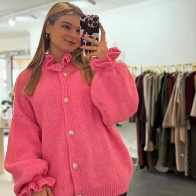 Produktbild von Cardigan mit Rüschen Jacke "Leonita" Rosa Onesize (XS-XL), für Frauen Langarm Cardigan mit Knöpfen, Cardigan Langarm Strickjacke, Sweatjacke Frau