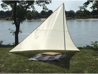 Produktbild von Dreiecksonnensegel 3,0 x 3,0 x 2,5 m, aus wasser- und windabweisenden PES 200 g/m², inklusive 2 Befestigungsstangen,elfe