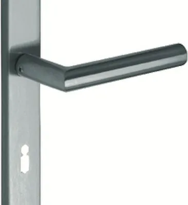 Produktbild von Lienbacher Langschildgarnitur Metro-LS Edelstahl BB 8/72 mm