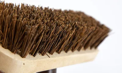 Image de tête de brosse de nettoyage du sol de 9 pouces avec poils rigides d'extérieur pour la terrasse, brosse à récurer à long manche (non fournie)