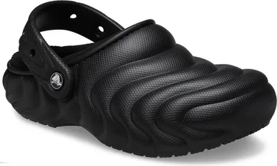 Zdjęcie produktu dla Crocs Classic Lined Overpuff – klapki z drewnianą podeszwą, czarne, rozmiar 42–43 (męskie), czarne, rozmiar 42–43