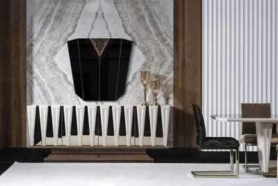 Immagine prodotto di Elegante credenza bianca con specchio dal design moderno