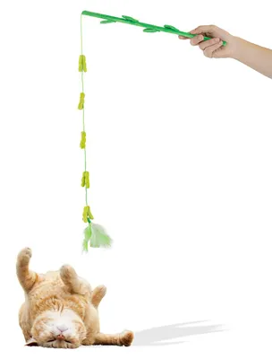 Produktbild von Katzenangel · weich ummanteltes Spielzeug mit Stoffbohnen und Feder · 105 cm · grün