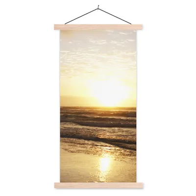 Produktbild von MuchoWow® Textilposter Strand - Sonne - Wolken 40x80 cm mit holzfarbenen Rahmen - Wohnzimmer