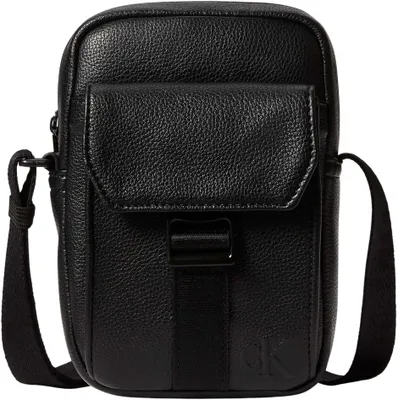 Produktbild von Calvin Klein Herren Crossbody Bag Tasche Webbing Strap Slim Flap mit Außentasche
