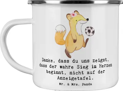 Produktbild von Mr. & Mrs. Panda Kaffeepott Fussball Trainerin Herzsieg - Weiß - Geschenk, Emaille Tasse, Entschlossenheit, Campingbecher, Teetasse, becher, Pott, dass du uns zeigst
