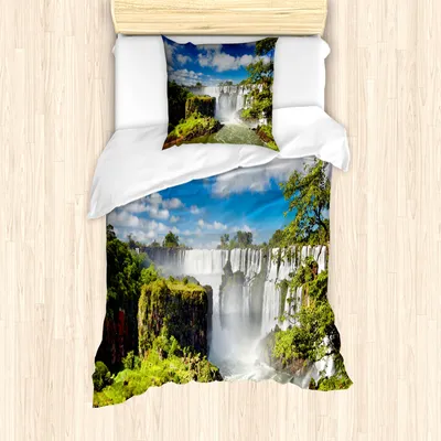 Produktbild von ABAKUHAUS Landschaft Mantele, Agentinean Wasserfall, Milbensicher Allergiker geeignet mit Kissenbezügen, 135 cm x 200 cm - 80 x 80 cm, Mehrfarbig