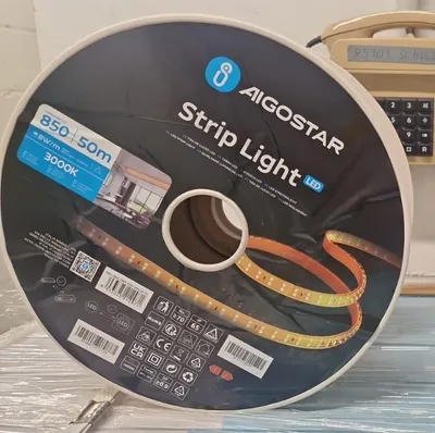 Immagine prodotto di Striscia LED Aigostar, 50 metri, 8W, 3000K, luce calda, grado di protezione IP65