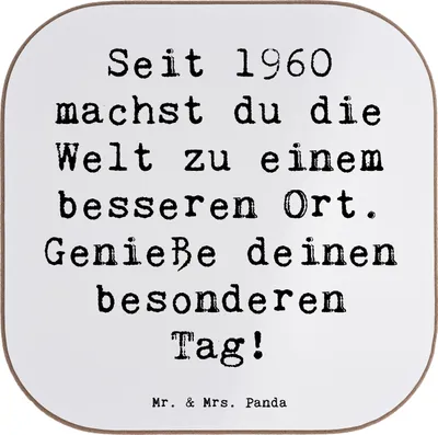 Produktbild von Mr. & Mrs. Panda Untersetzer Tasse Spruch 1960 Geburtstag - Weiß - Geschenk, für Gläser, Glas, Erinnerungen, Geburtstagsgeschenk, Dankbarkeit, Holzuntersetzer, Feier