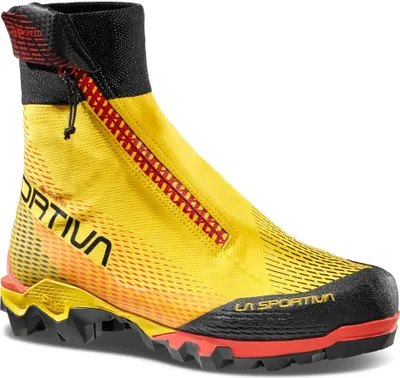 Gelbe Bergschuhe "Aequilibrium Speed Gtx" von La Sportiva mit Reißverschluss und rutschfester Sohle.