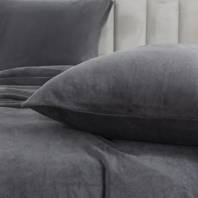 Produktbild von Flauschige Kissenbezüge 40x80 cm, 2er Set, Schwarz Grau, Mikrofaser Flanell