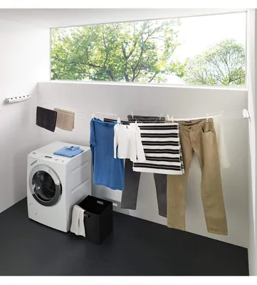 Image de Sèche-linge mural, extensible, longueur de séchage : 5 x 4,2 mètres