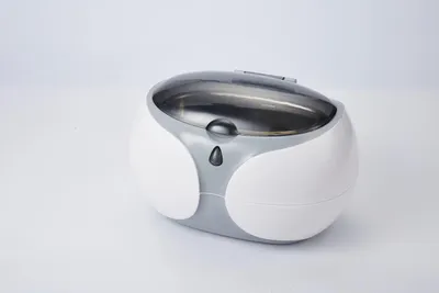 Ultraschallreiniger 600 ml, für Brillen, Uhren, Schmuck, in 3 Min. sauber