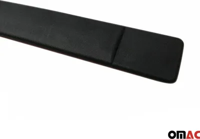 Obrázok produktu pre 3M51R25533AD Bočné lišty na dvere pre Ford Focus hatchback 2004-2010 ľavé