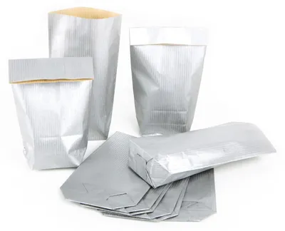 Produktbild von Silberne Papier-Kreuzbodenbeutel (9 x 15 x 3,5 cm) für Gastgeschenke Mitgebsel 10 Stück100 Stück