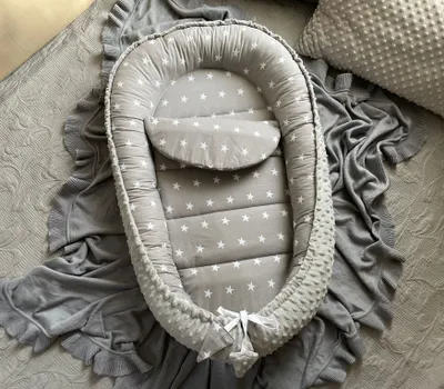 Produktbild von MINKY Grau/STERNE Grau Babynestchen Unterlage 2 Tlg SET Babynest Wicleklunterlage Reisebett Babydecke Babyausstattung 4 Jarhreszeiten PREMIUM Geschenk