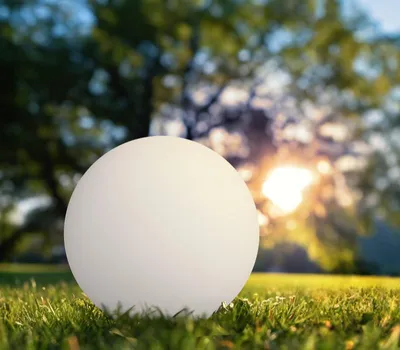 Imagen del producto de CENTURY, Lámpara solar para exteriores, color blanco, IP44, para jardín, clase III, con sensor de luz