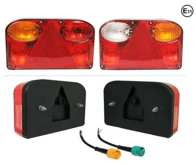 Image de Jeu de feux de recul et de freinage avec ampoule 12 V, adapté aux bus, camions et remorques.