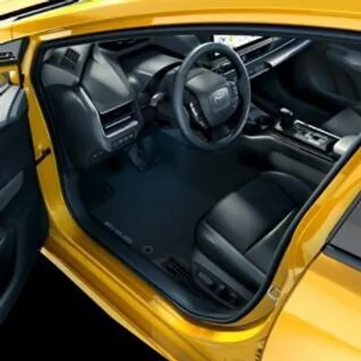 Zdjęcie produktu dla TOYOTA Prius Oryginalne dywaniki welurowe komplet PW210-47022 OE