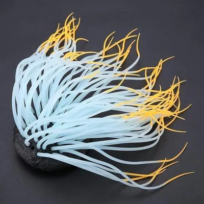 Obrázok produktu pre Umelý koralový ornament do akvárií – oranžový – plast – 10 cm.