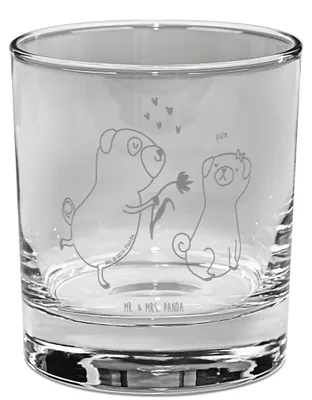 Produktbild von Mr. & Mrs. Panda Whiskyglas Mops Verliebt - Transparent - Geschenk, Hund, Tumbler, Whiskeyglas, Whiskey, Liebe, Whisky, Glas, Haustier, Knuffig