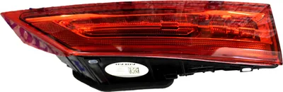 Image de VOLVO XC60 II Feu de hayon arrière droit OE