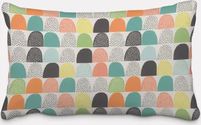 Produktbild von SCHÖNER LEBEN. Kissenhülle wollweiß mit abstrakten Hügeln bunt Größe 60x80cm (HxB) 60x80cm (HxB) Größe