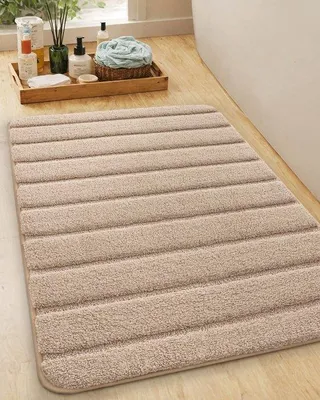 Produktbild von Ibenzoa® Beige Badematte 61 x 92 cm – rutschfeste Mikrofaser mit TPR-Unterseite, saugfähig & maschinenwaschbar