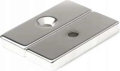 Produktbild von Neodym Magnete  40x15x5 mm N38 für eine Schraube 5 Stück, Extrem stark, Magnettafeln, Kühlschränke, Whiteboards, DIY